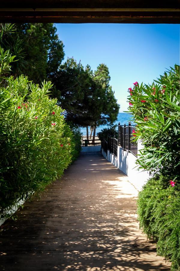 Marbella Banus Suites - Bird Of Paradise Playas Del Duque Banus Suite Apartment Екстер'єр фото