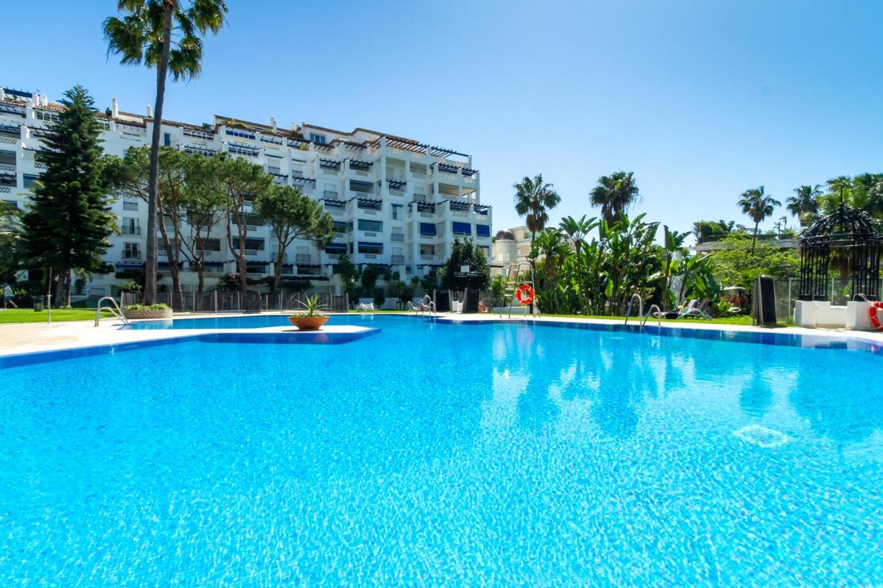 Marbella Banus Suites - Bird Of Paradise Playas Del Duque Banus Suite Apartment Екстер'єр фото